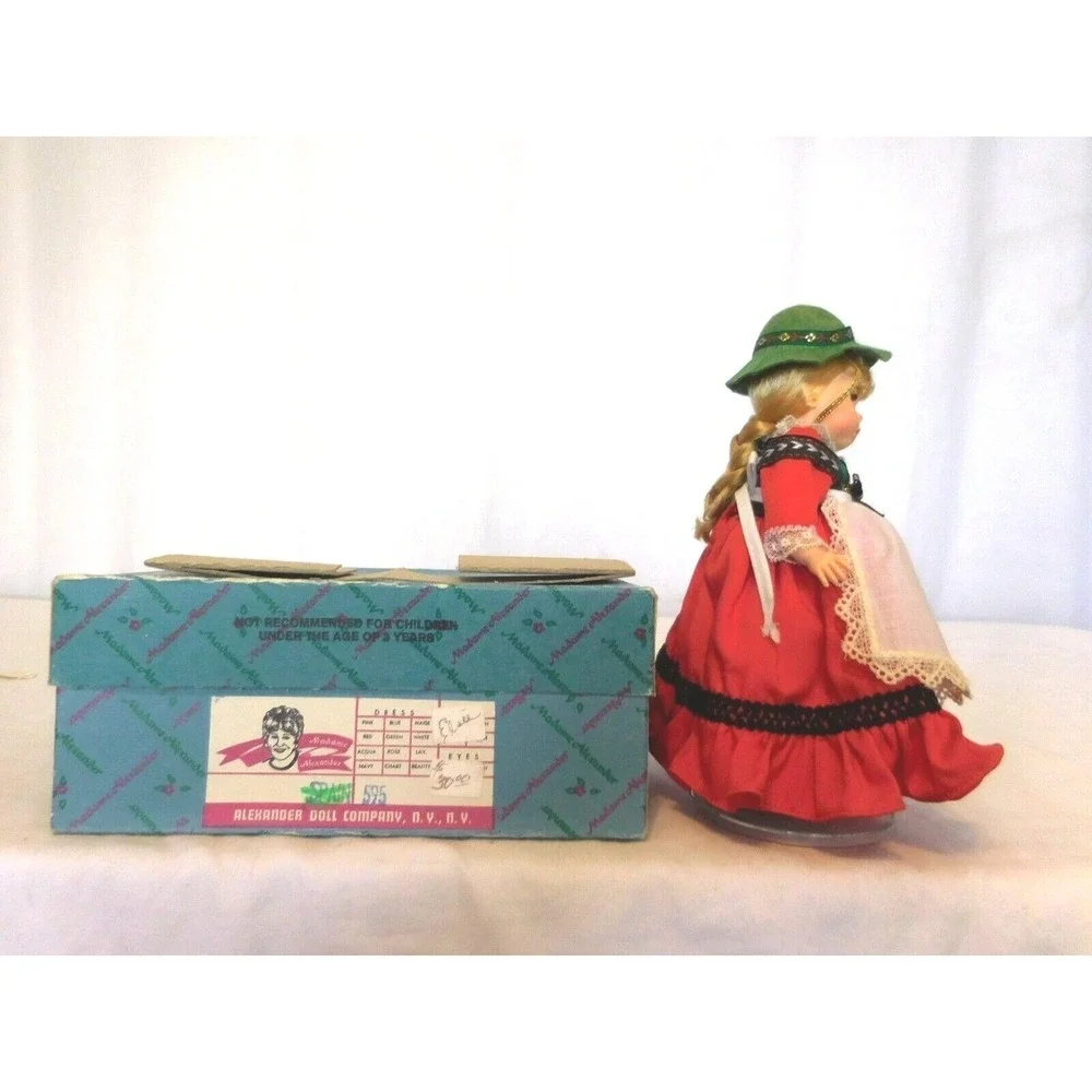 Vtg Madame Alexander 8